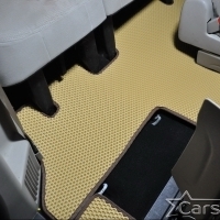 Автомобильные коврики EVA на Chrysler Town & Country V (2007->) 2 ряд: кресла 1+1 не убираются в пол